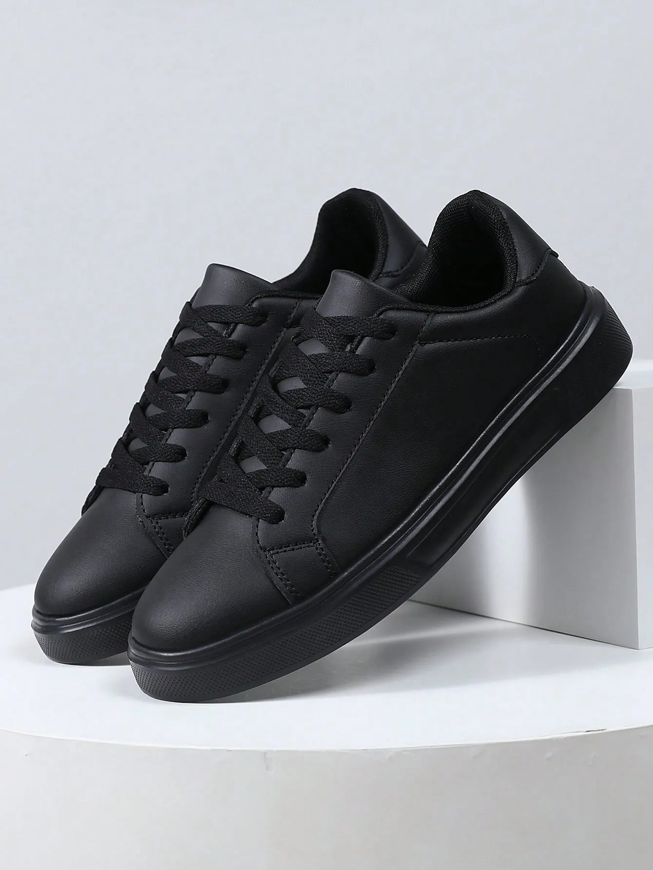 36-45 Couples Casual Shoes, Men's Sports Shoes And Women's Sneakers, Lace-Up Soft Bottom Flat Comfortable Shoes, Lightweight Low-Cut Daily Shoes