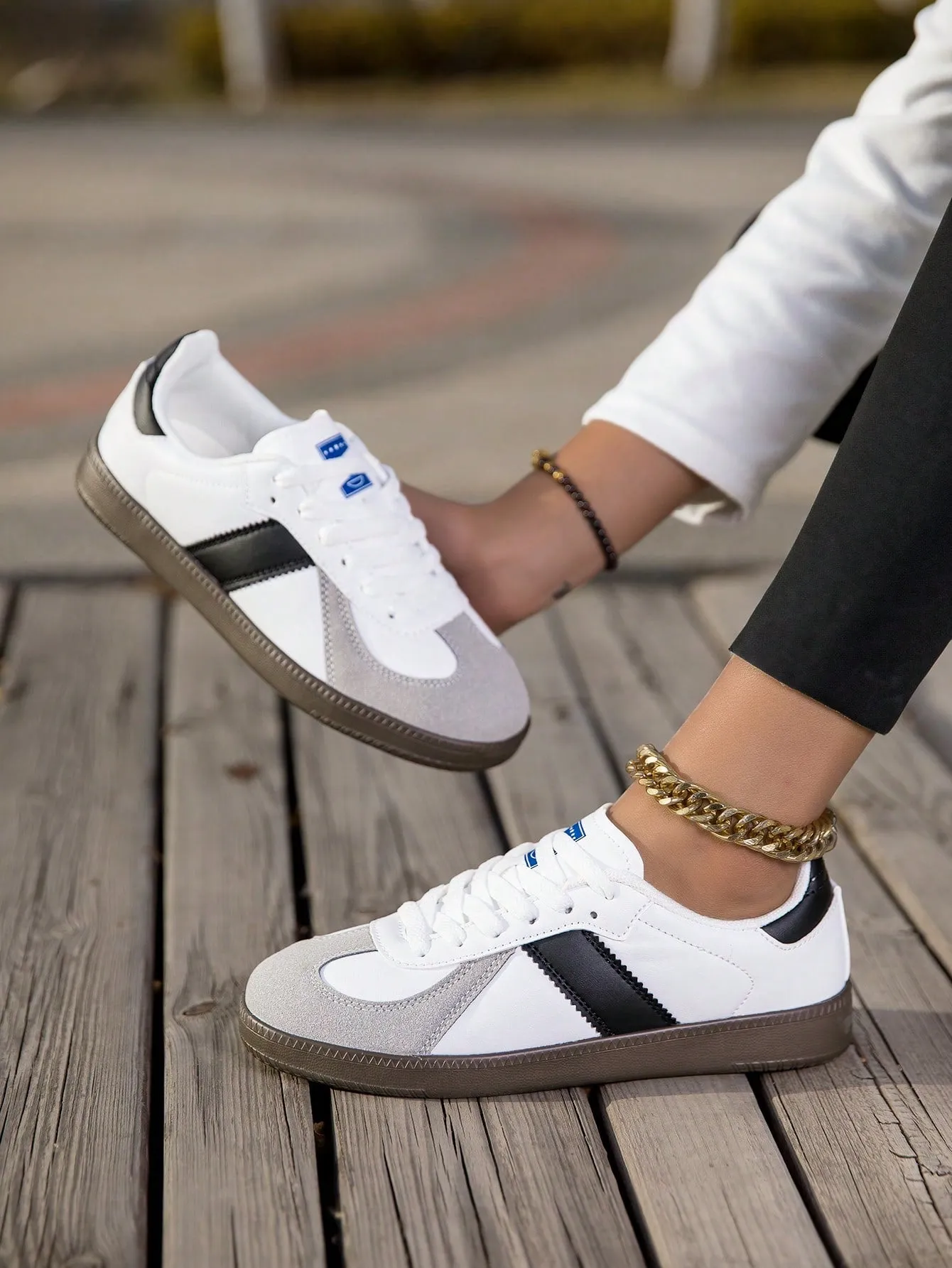 36-45 Couples Casual Shoes, Men's Sports Shoes And Women's Sneakers, Lace-Up Soft Bottom Flat Comfortable Shoes, Lightweight Low-Cut Daily Shoes