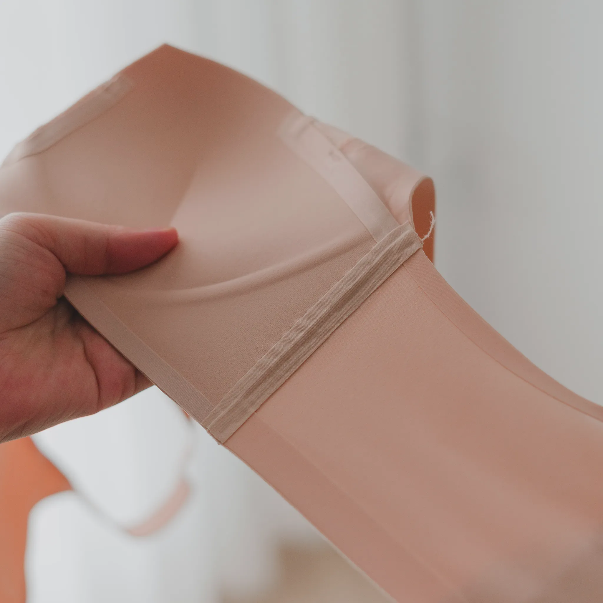 [BACKORDER OPEN] Oompharific! Anti-Slip Super Push Up Seamless Wireless Bra in Cocoa Latte