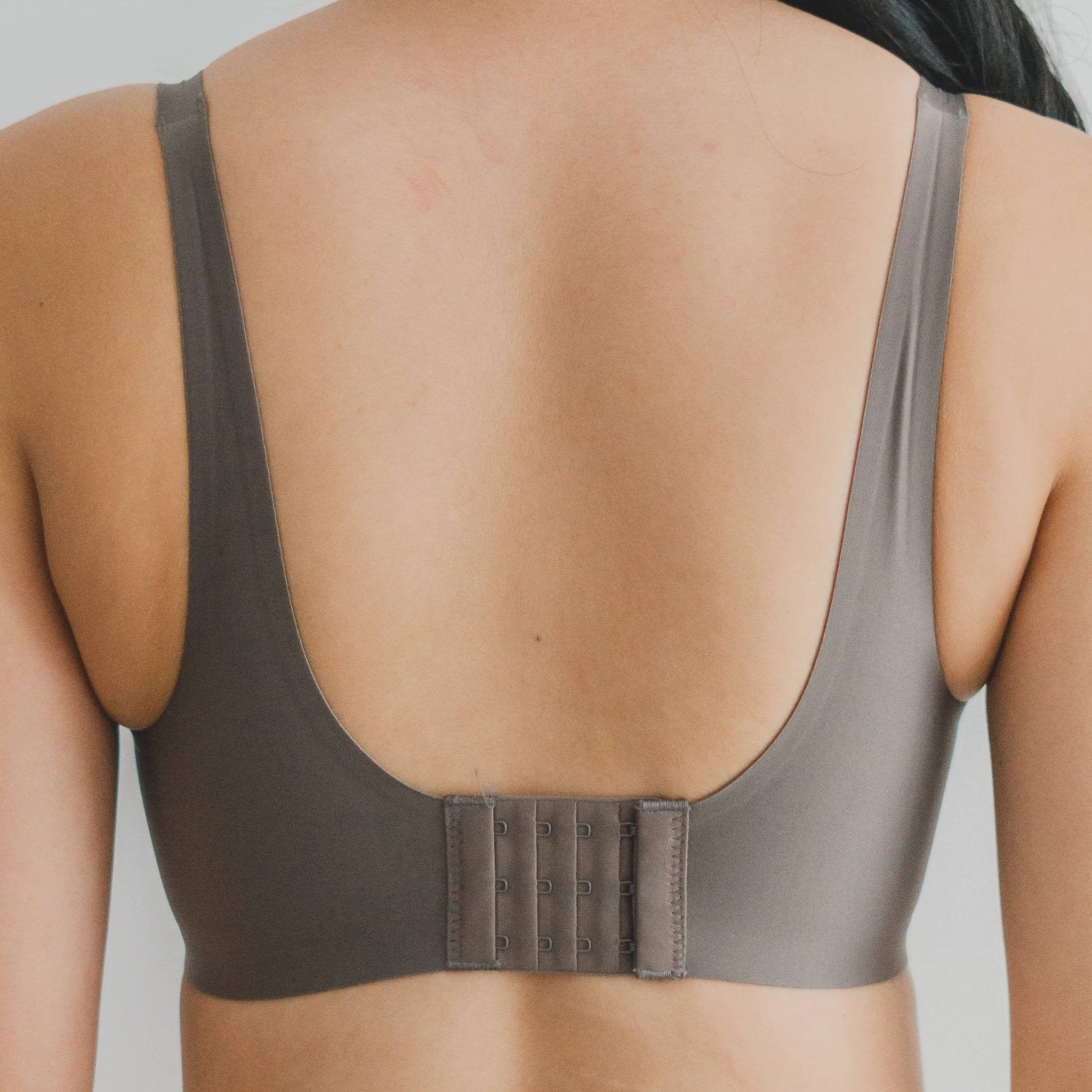 [BACKORDER OPEN] Oompharific! Anti-Slip Super Push Up Seamless Wireless Bra in Cocoa Latte