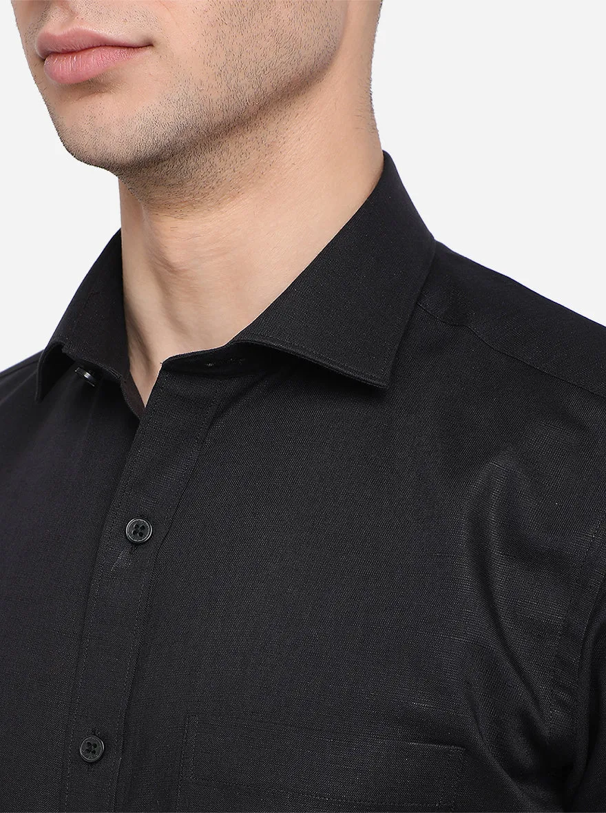 Black Solid Regular Fit Formal Shirt | JadeBlue