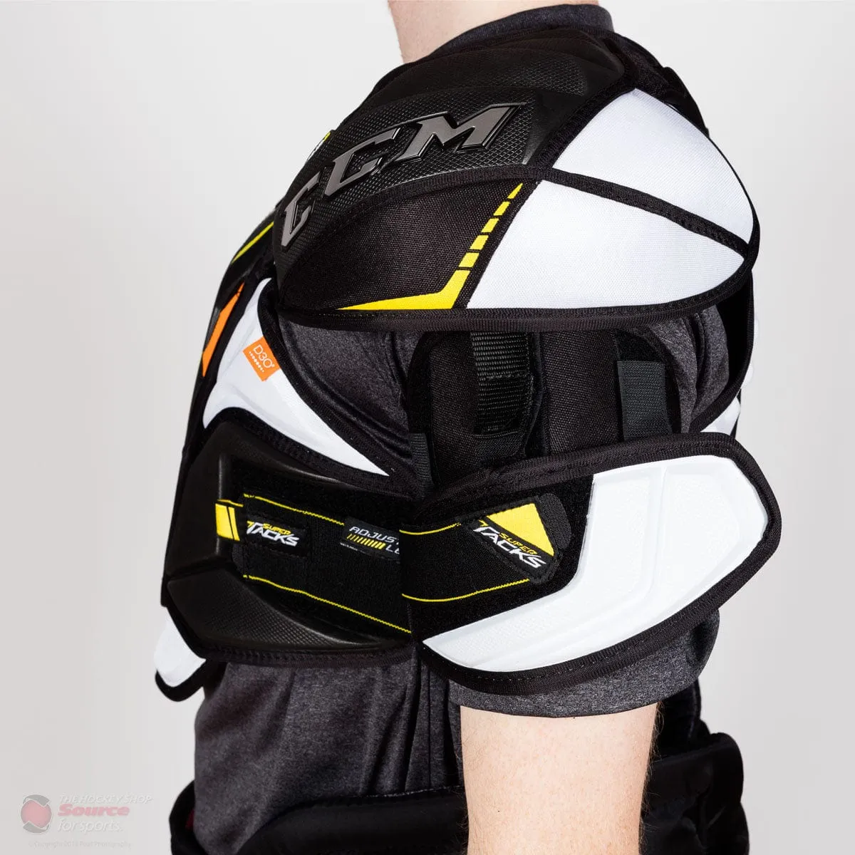 CCM Super Tacks AS1 Senior Hockey Shoulder Pads