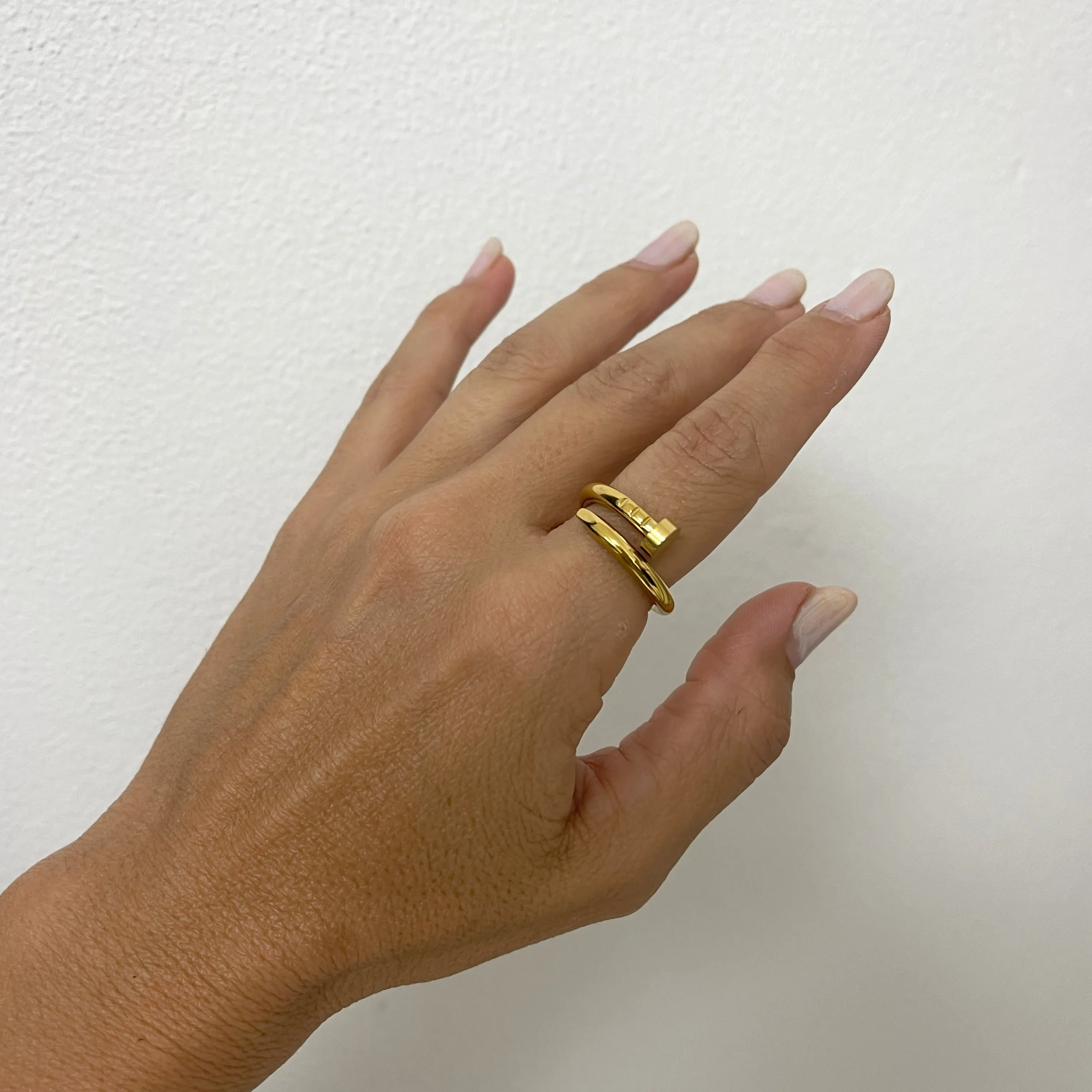 Clove Ring