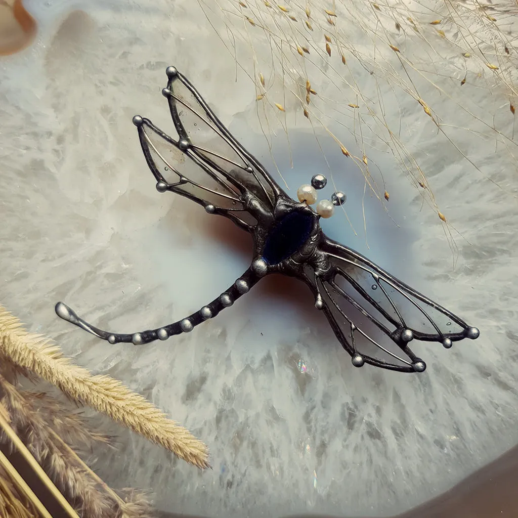 Cosmic dragonfly
