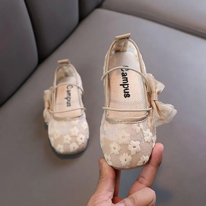 Elegant Floral Embroidery Girl's Shoes Sweet Bowknot Children's Shoes Comfortable and Breathable Summer Essential