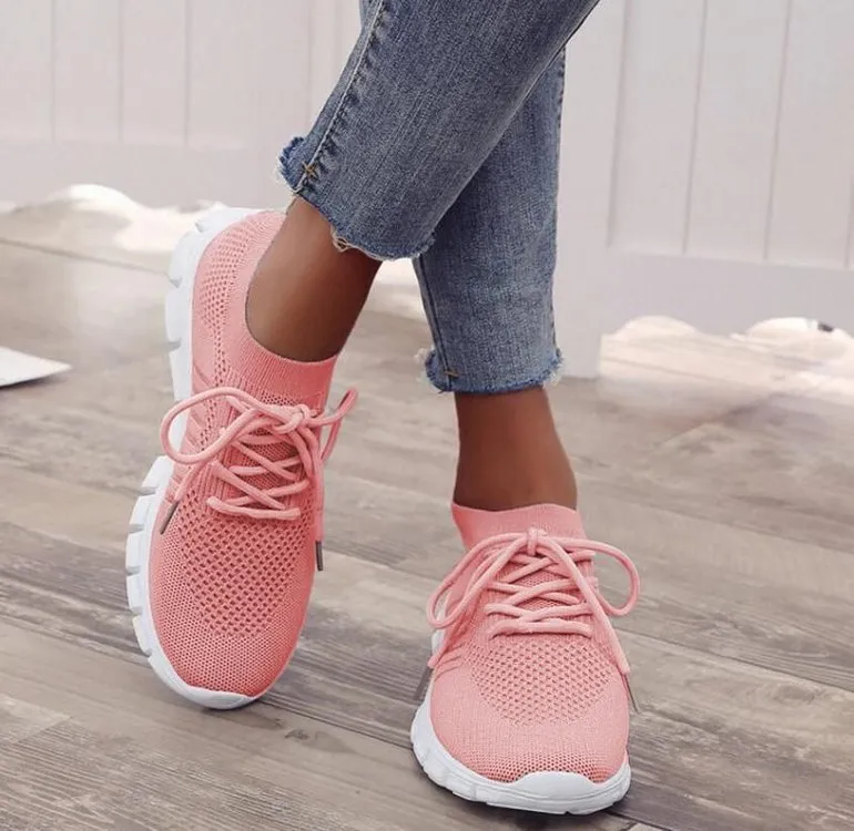 Flying woven mesh breathable