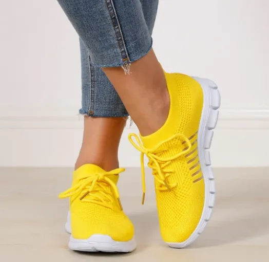 Flying woven mesh breathable
