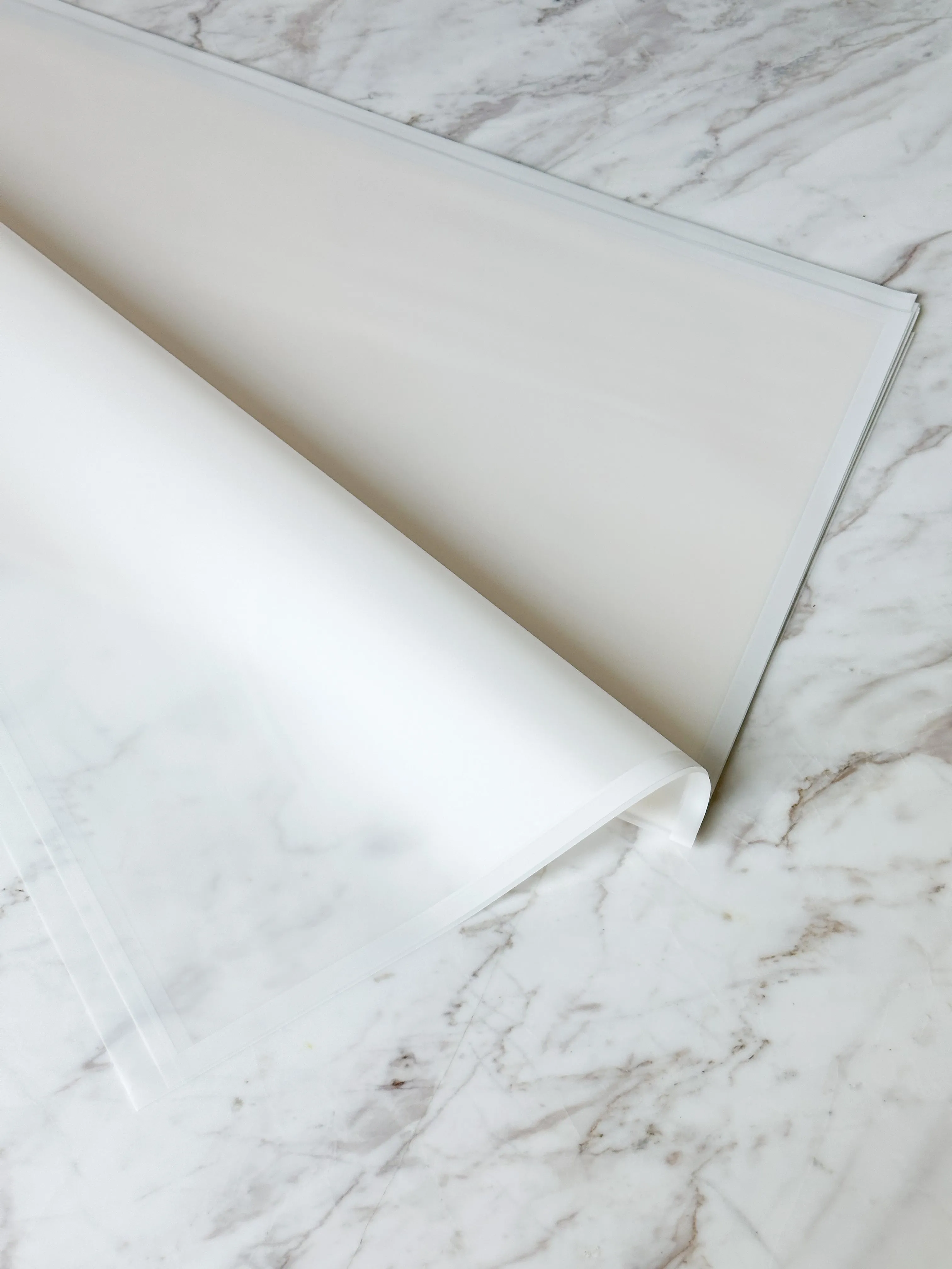 Gold line Wrapping paper
