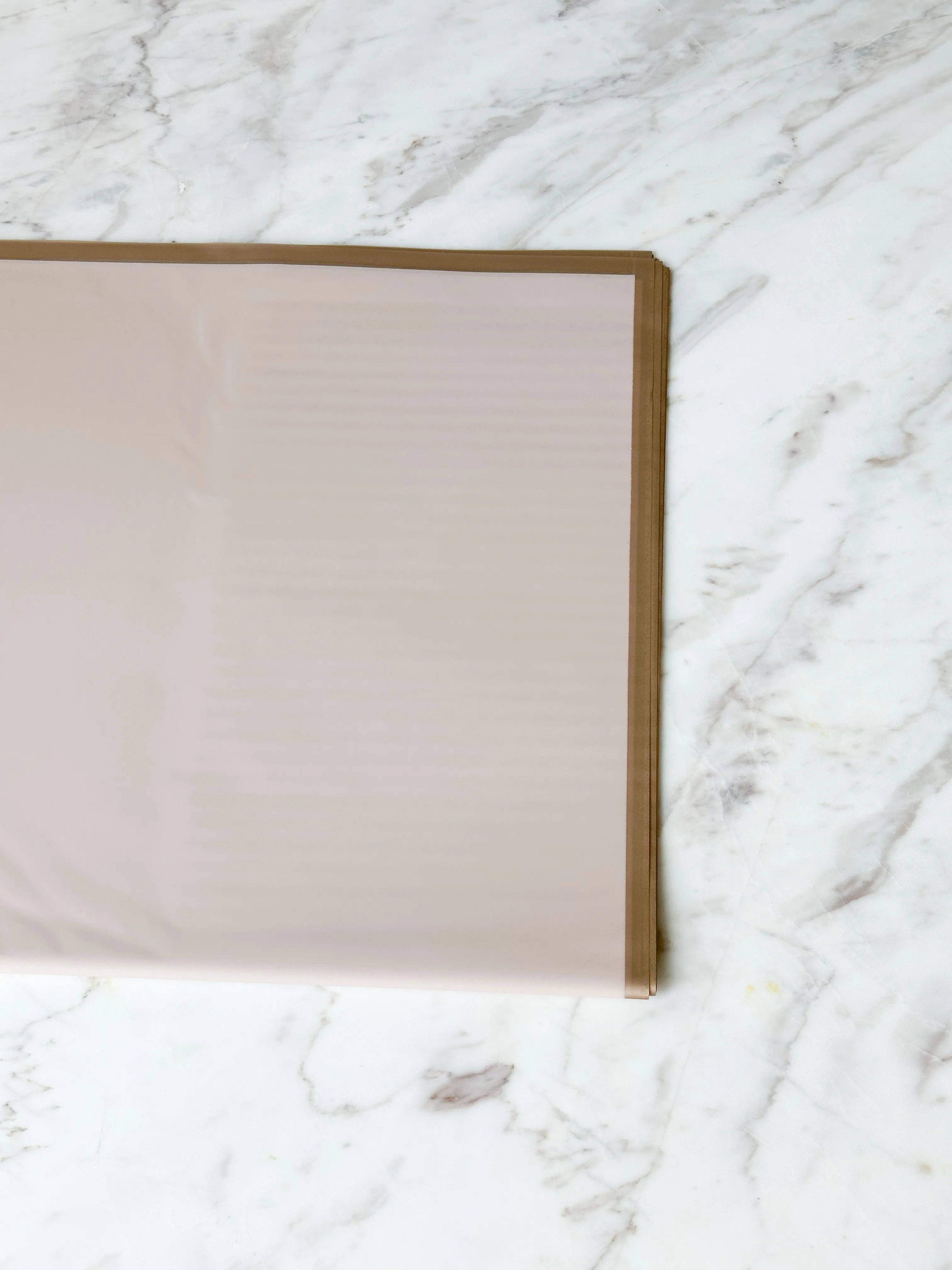 Gold line Wrapping paper