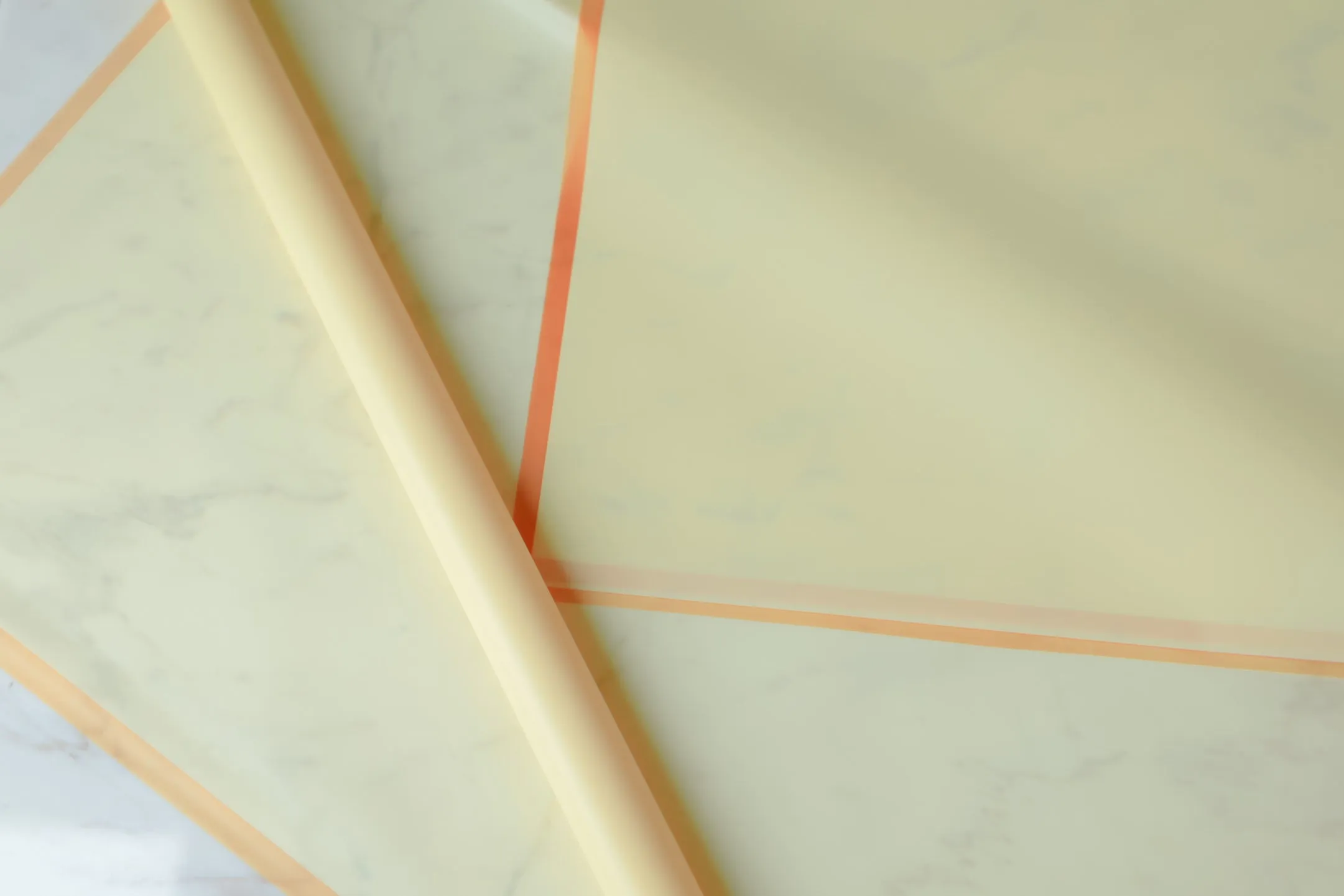Gold line Wrapping paper