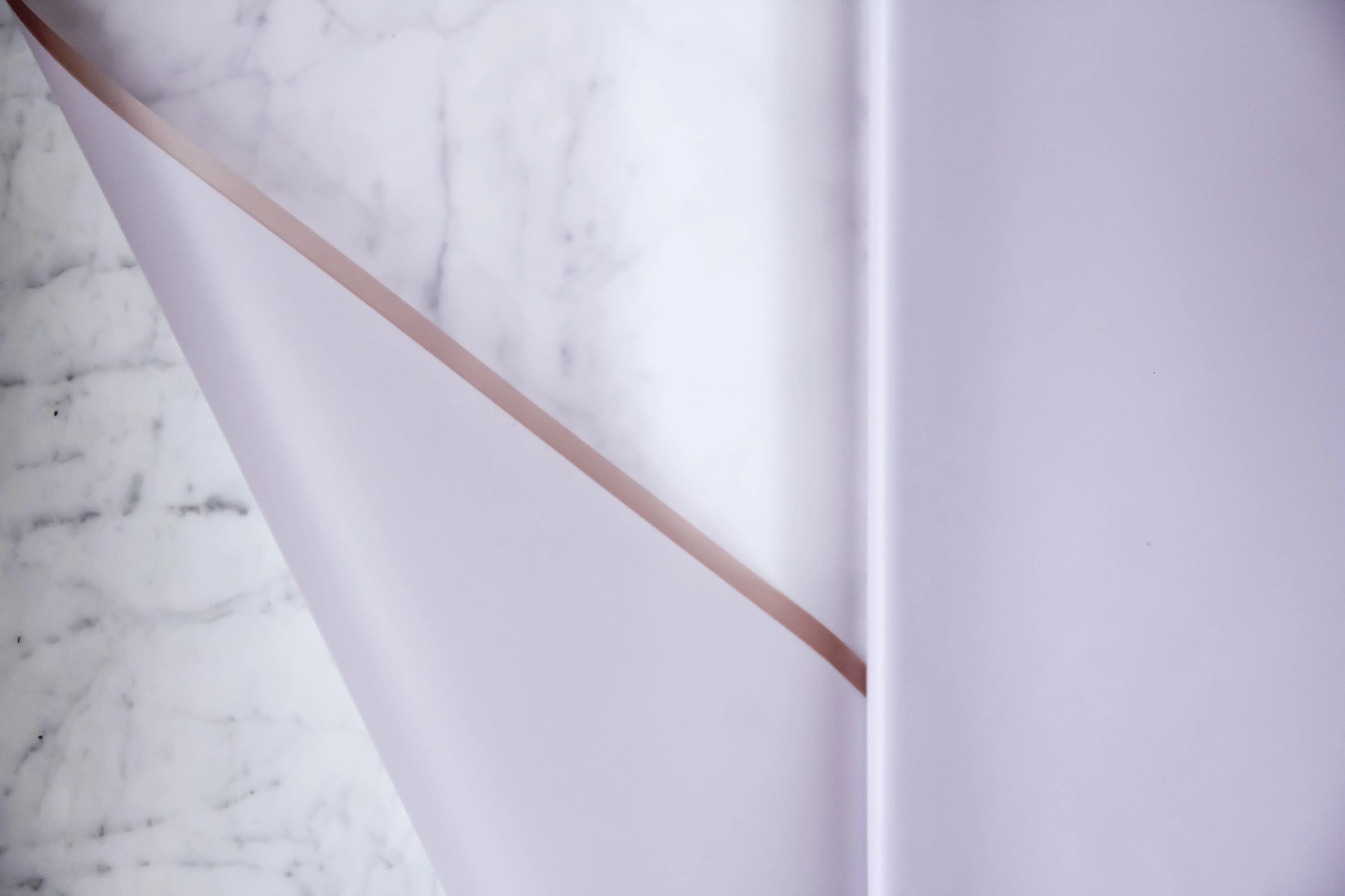 Gold line Wrapping paper