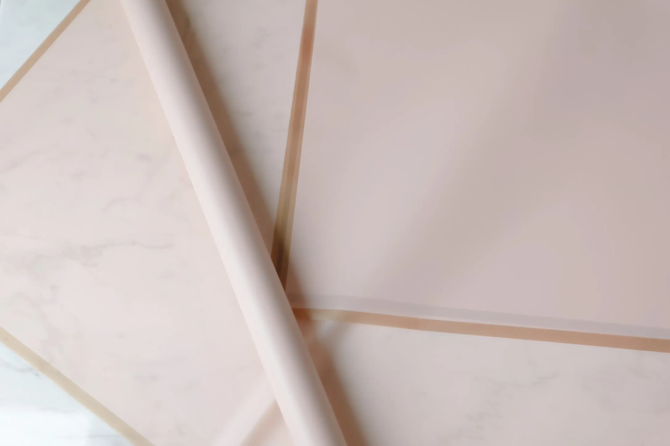 Gold line Wrapping paper