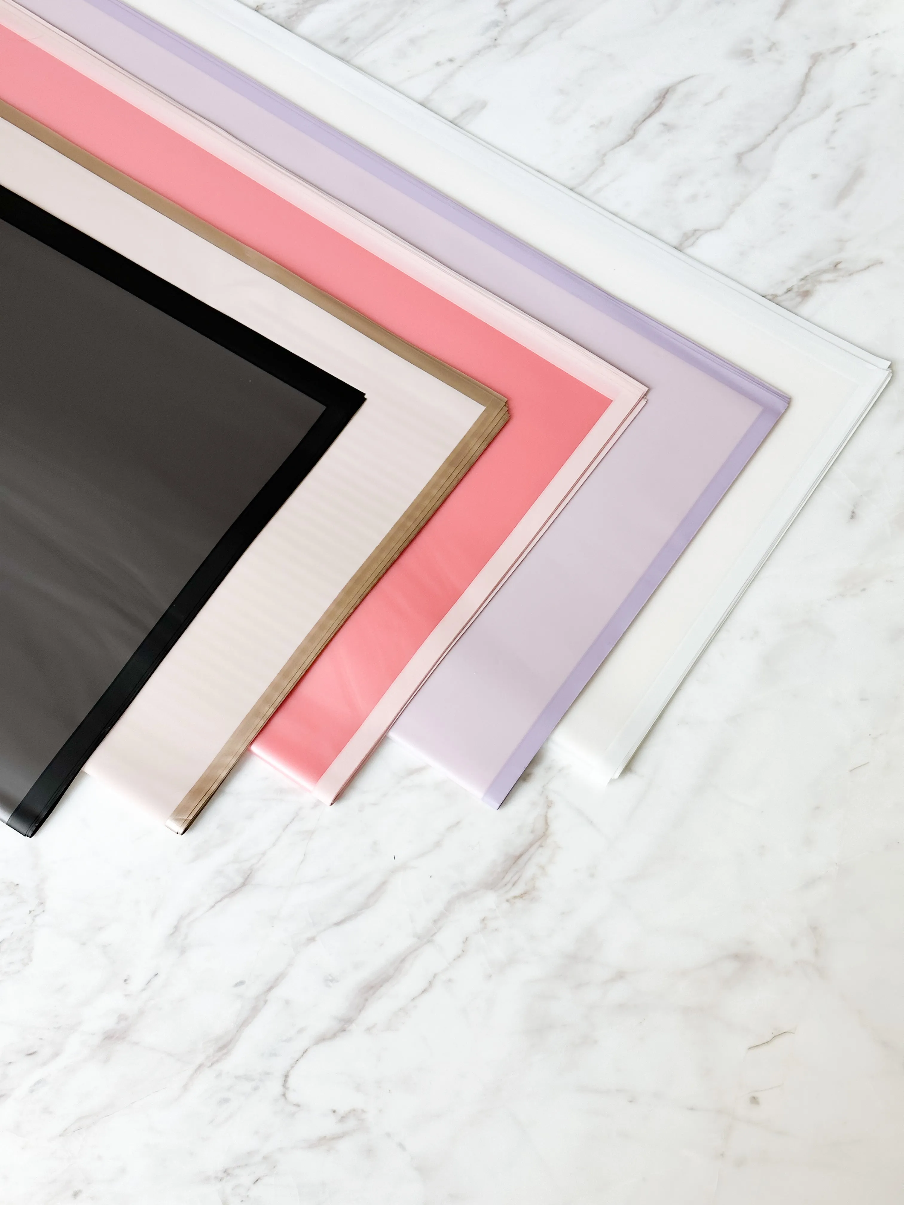 Gold line Wrapping paper
