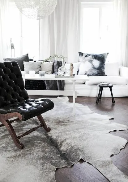 Gray Brindle Cowhide Rug - L