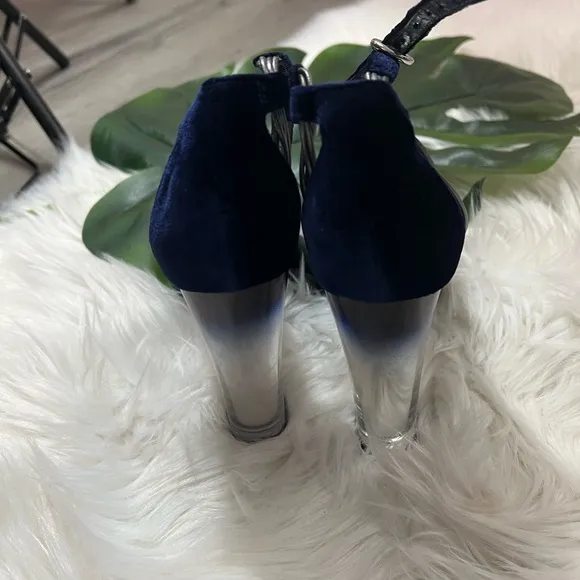 Guess Shoes Blue Platform Heels 4..0 inches in height ✨brand new✨ New with Box