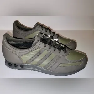 Mens Adidas LA Trainer 2 - ID4327- Olive Strata Core Black - size 12