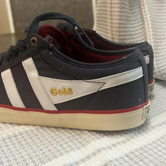 men's shoes