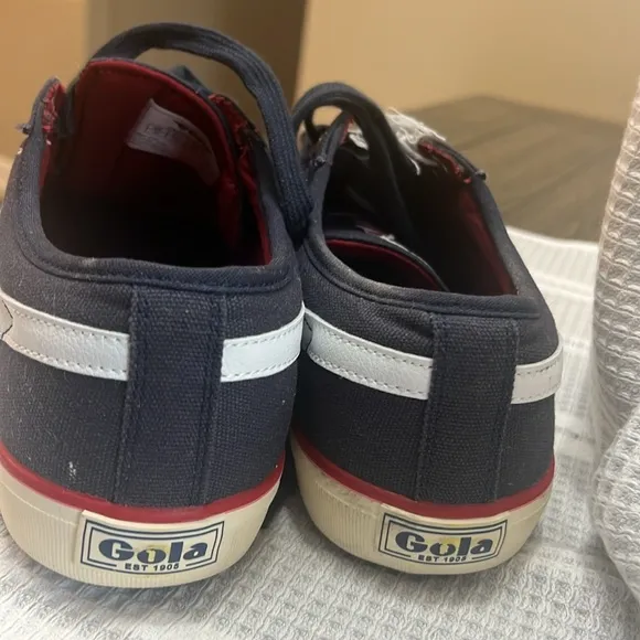 men's shoes
