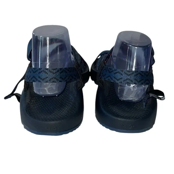 MEN'S Size 9 Z/2 ADJUSTABLE STRAP‎ CLASSIC SANDAL. Color: blue and black.