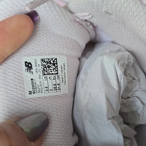 New Balance kids 2002 pink trainers kids 3.5M