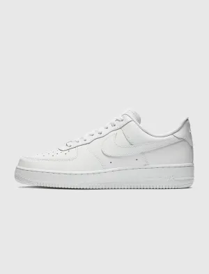 NIKE AIR FORCE 1 '07
