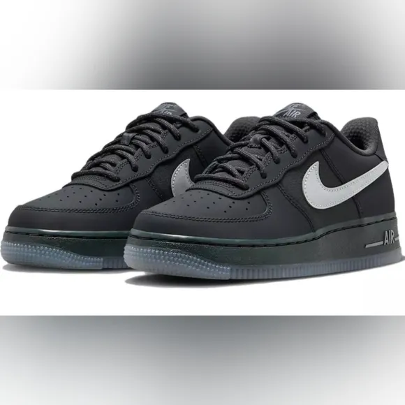 Nike Air Force 1 Low Reflective Grey Swoosh - Size 7Y  Excellent Cond MSRP $245