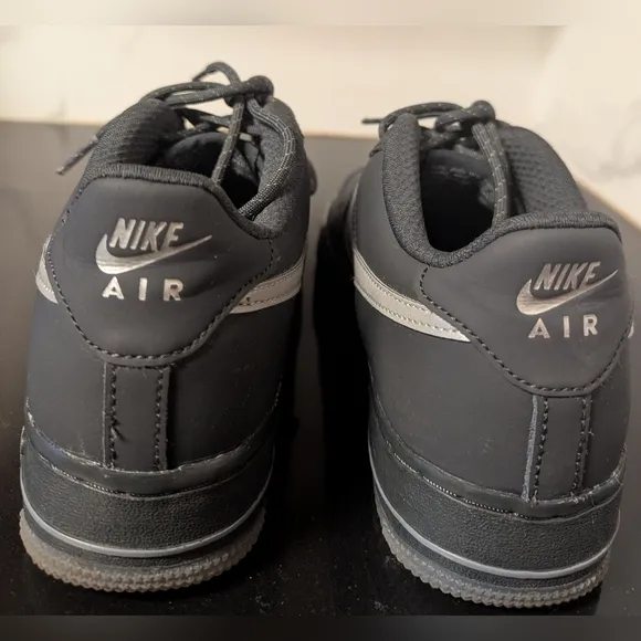 Nike Air Force 1 Low Reflective Grey Swoosh - Size 7Y  Excellent Cond MSRP $245