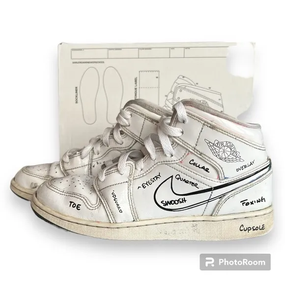 Nike Jordan 1 Mid Schematic (GS) Kids DQ1864-100 Size 5.5Y
