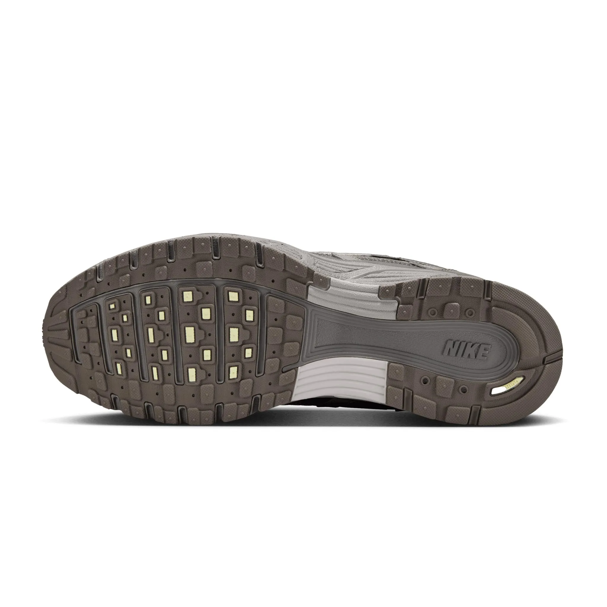 Nike P-6000 Cave Stone/Metallic Silver-Medium Ash CD6404-202