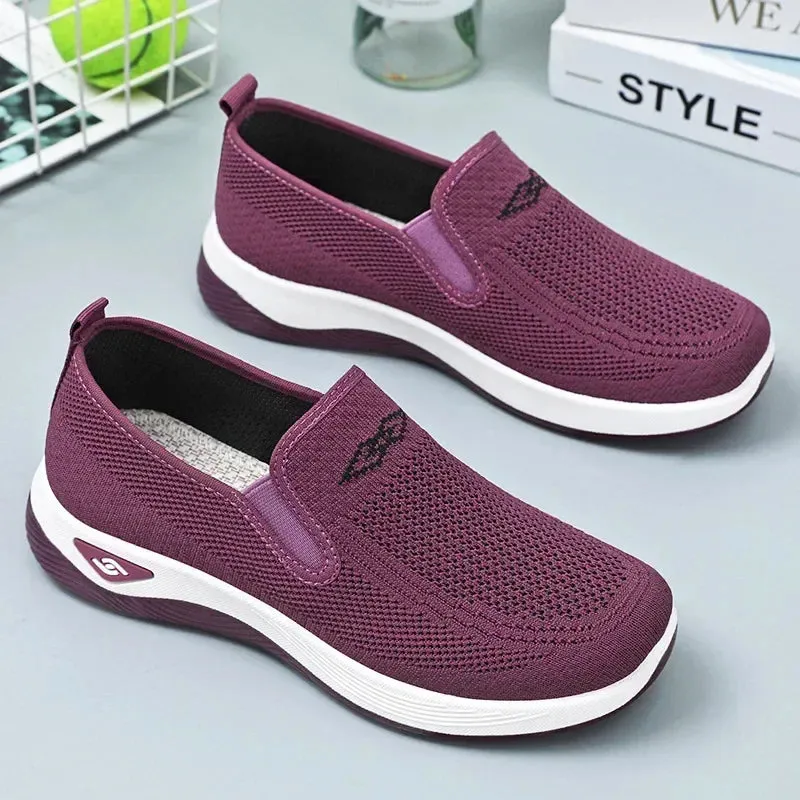 Spring and Autumn Women's Breathable Lightweight Mountaineering Shoes Comfortable Elderly Sports Shoes Casual Mom's Shoes
