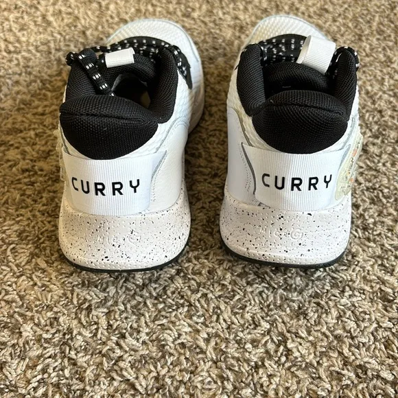 Under Armour Curry 3Z7 Grade School Kids' Basketball Shoes Size 5Y New