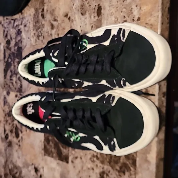 VANS X Anderson Paak Malibu- Black White