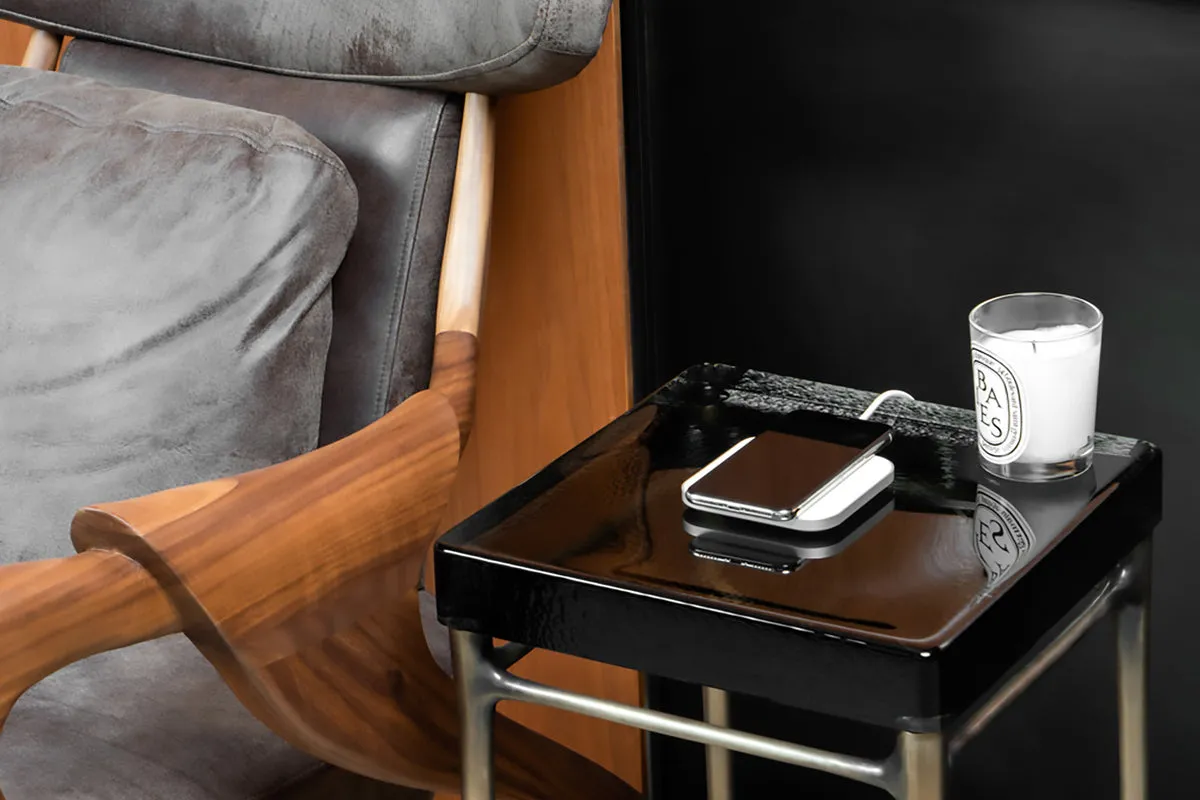 Wireless Charging Pad in Bone