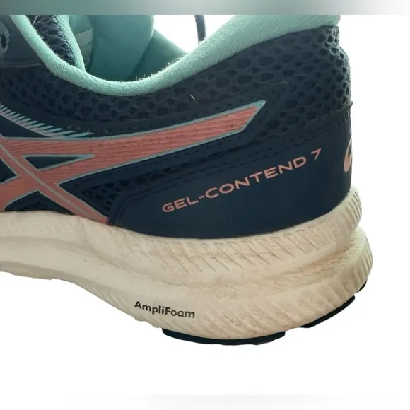 Women's ASICS Gel Contend 7 RunningShoes Size 7 1/2