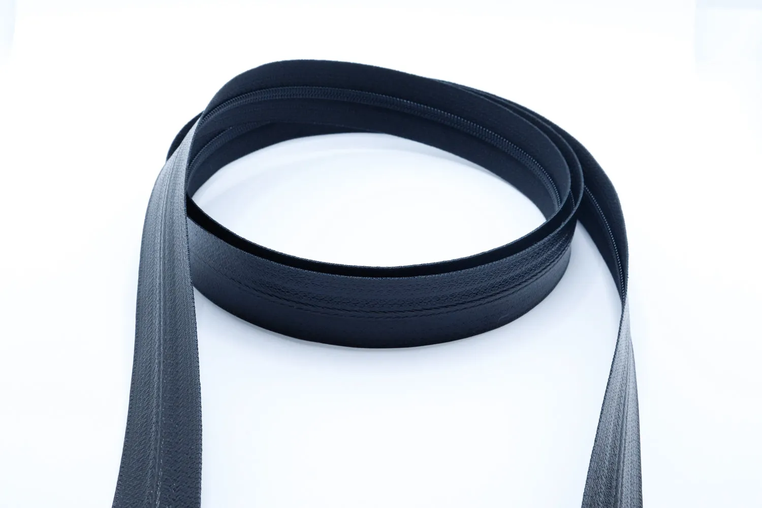 YKK AquaGuard Zipper - Full Roll